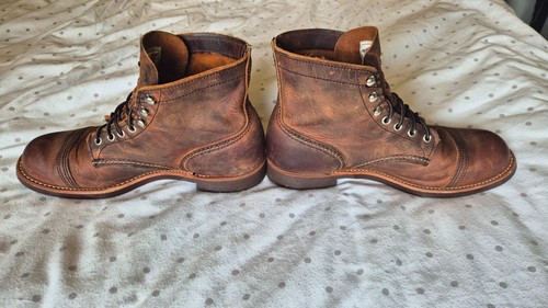 Red wing iron - red, leather